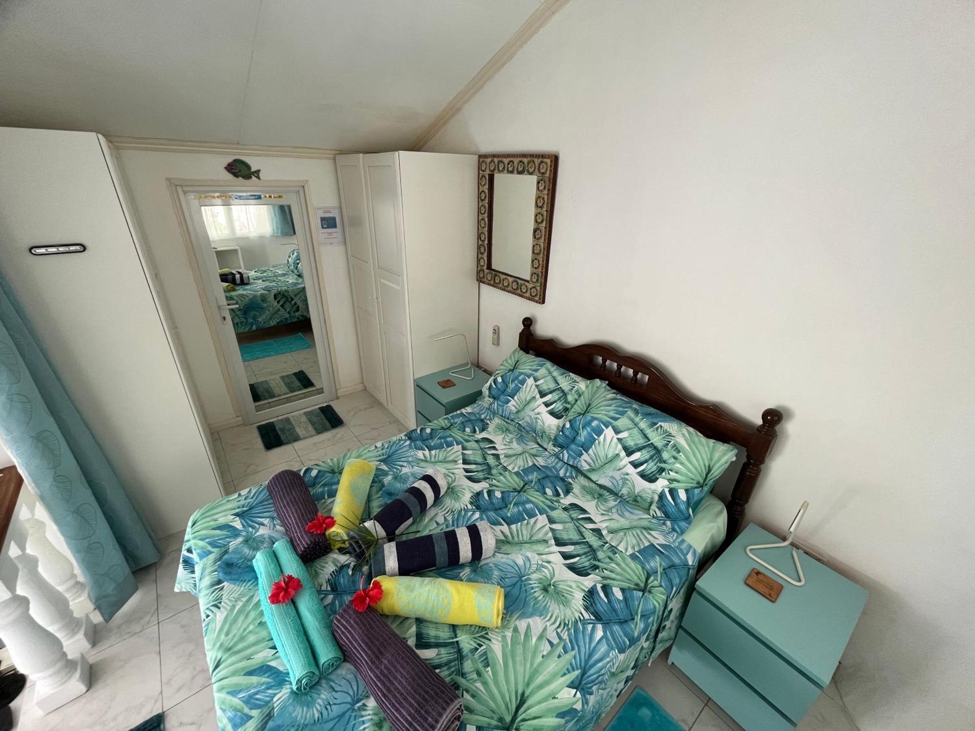 Royal Bay Apartment Anse Royale Exteriör bild